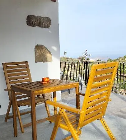 Casa Del Maquinista Holiday home Aguatona
