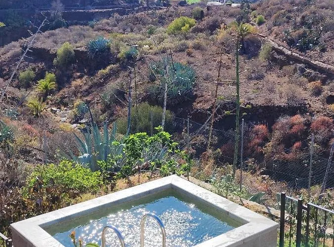 Casa Del Maquinista * Aguatona